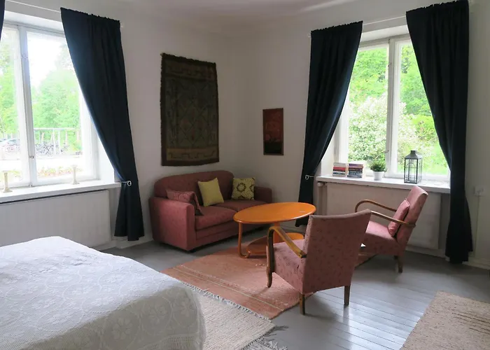 Knipnaes Rosengarden